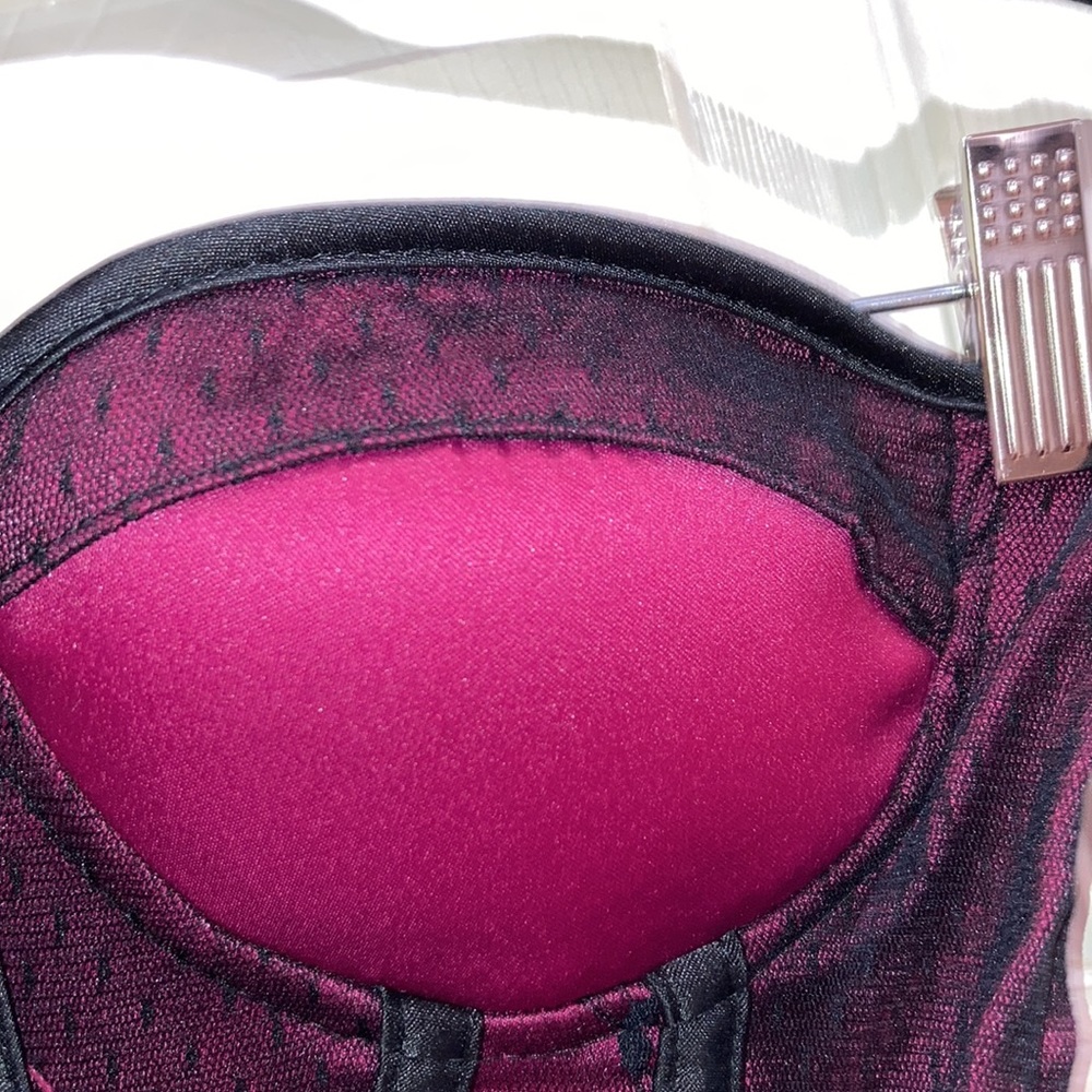 Charlotte Russe burgundy/black lace corset Size S - Picture 3 of 6